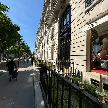 Champs-elysees, Avenue Montaigne Lägenhet *